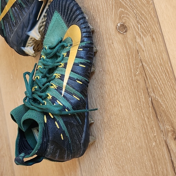 Nike football Cleats, size 10, alpha menace - Picture 3 of 8